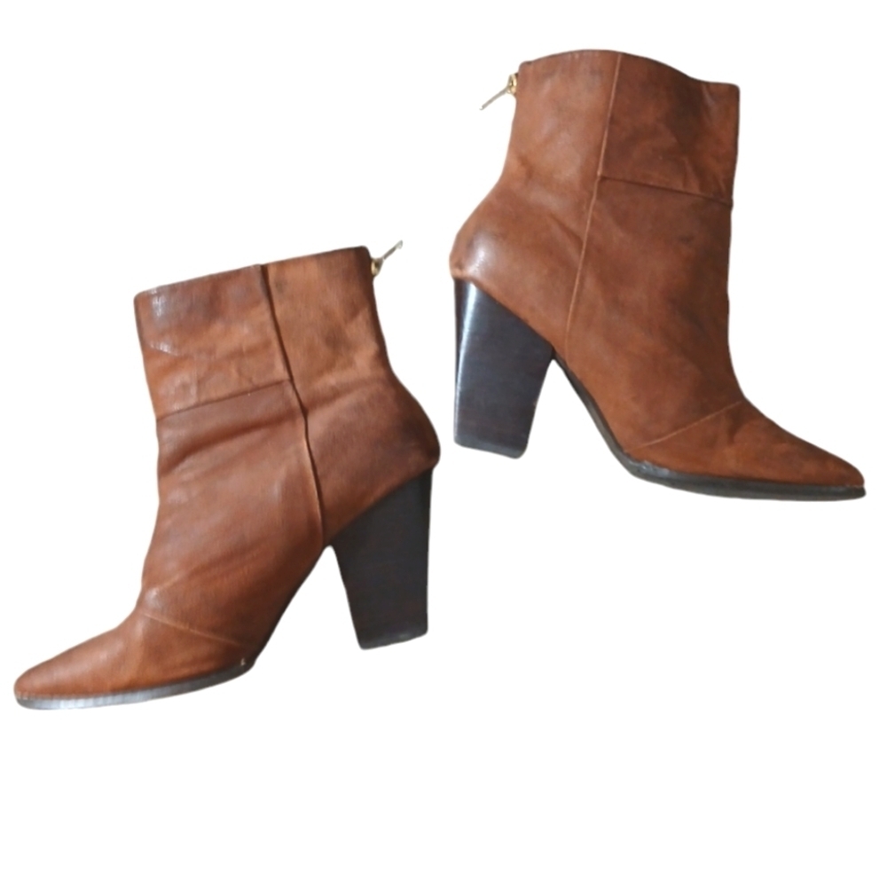 KELSI DAGGER Nubuck Zip Up Ankle Booties in Brown Size 10